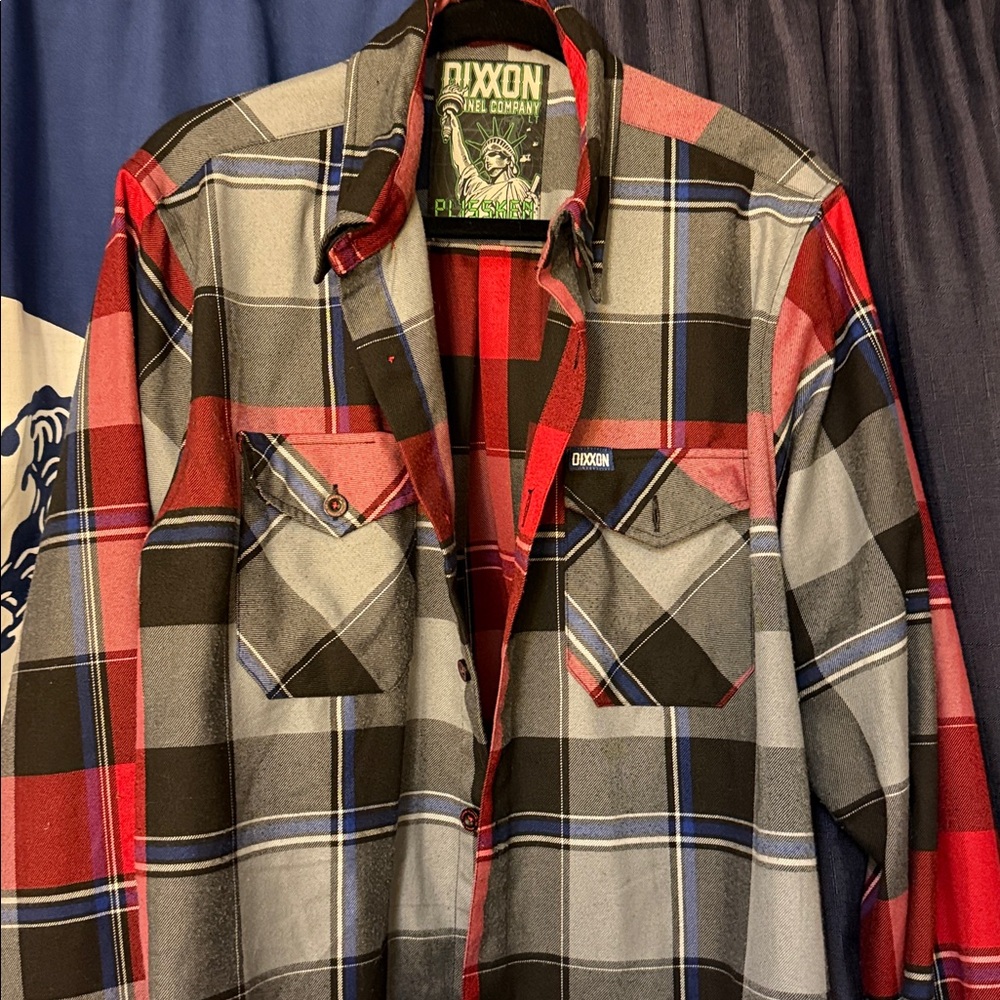 Dixxon Flannel Shirt Plissken Button up Western Red Black Gray Mens Size LT